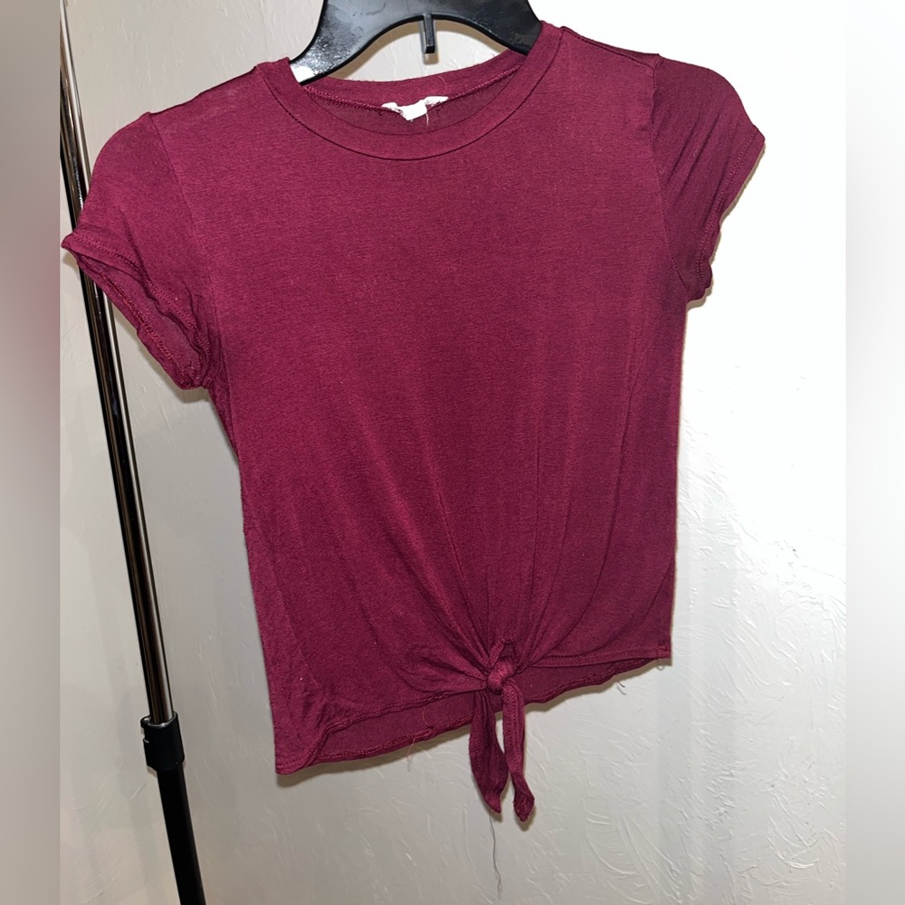 Burgundy tie front crop top